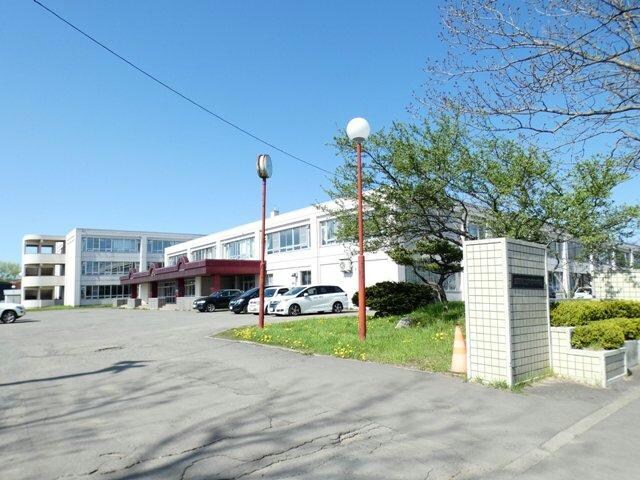 釧路市立共栄中学校(中学校/中等教育学校)まで728m サクセスⅡ