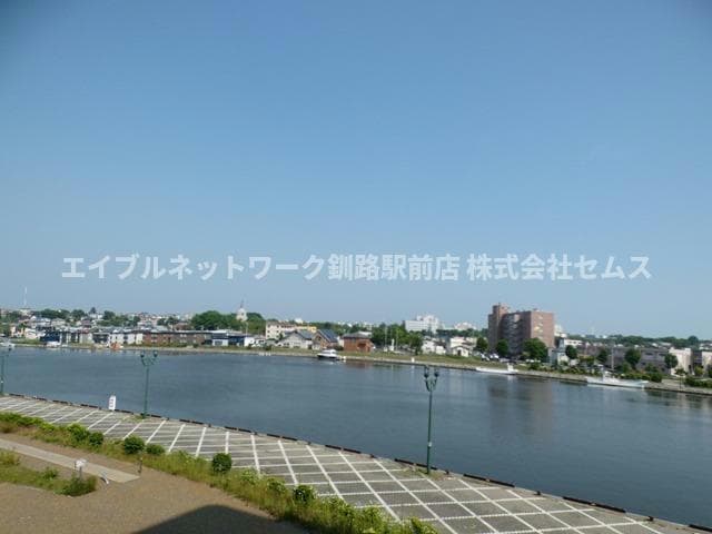  グレイス・レクシア
