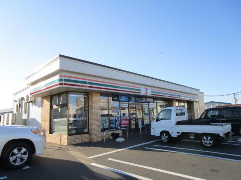 セブンイレブン釧路海運3丁目店(コンビニ)まで535m まいけるハウス
