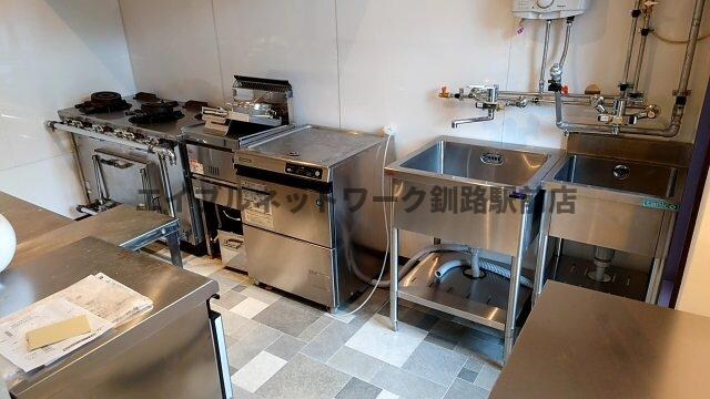  サンプラザビル