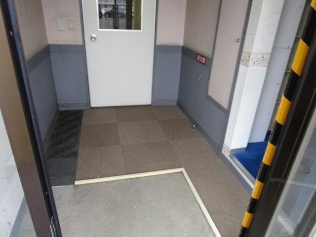  堀川町5-5貸店舗