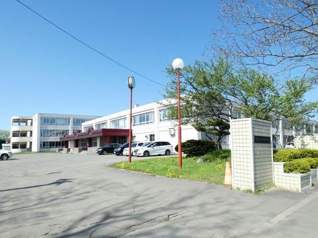 釧路市立共栄中学校(中学校/中等教育学校)まで1513m アビタシオンリビエール