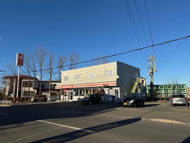 セイコーマート釧路鶴ヶ岱店(コンビニ)まで221m リヴィエール.Ｋ