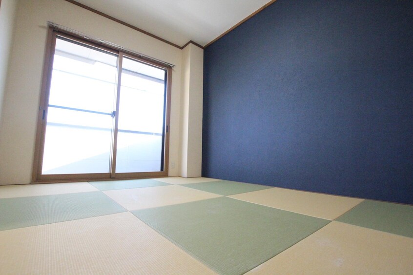  ファミール荏名