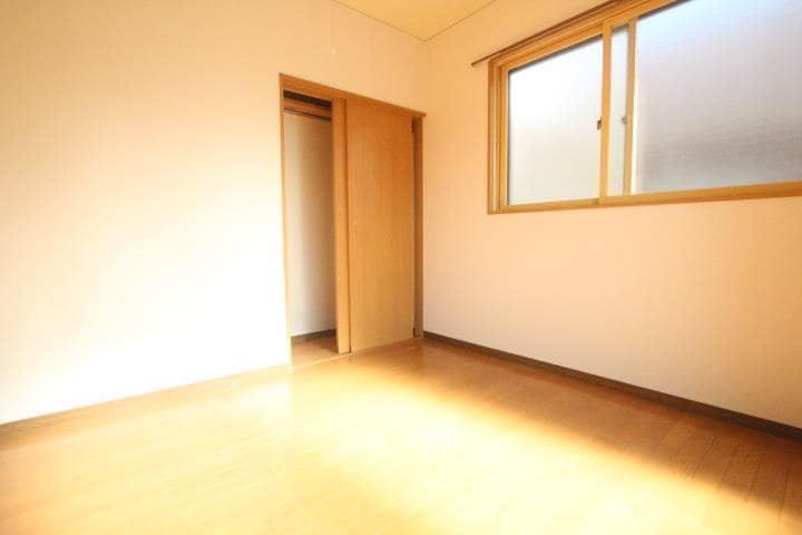  第一メゾンロワ千島