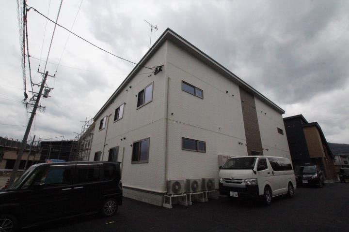  ビエナプルミエールB棟