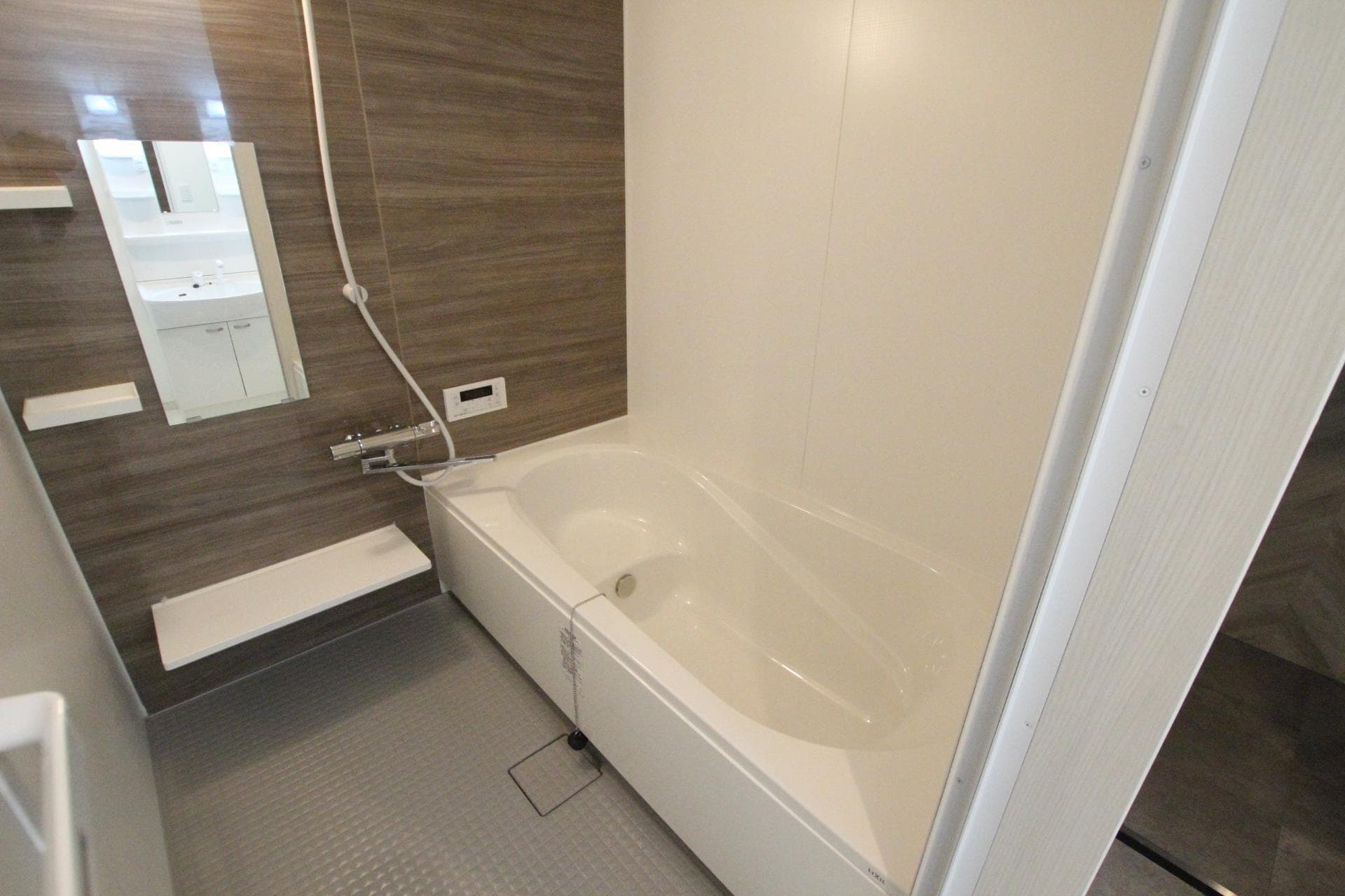  ビエナプルミエールB棟