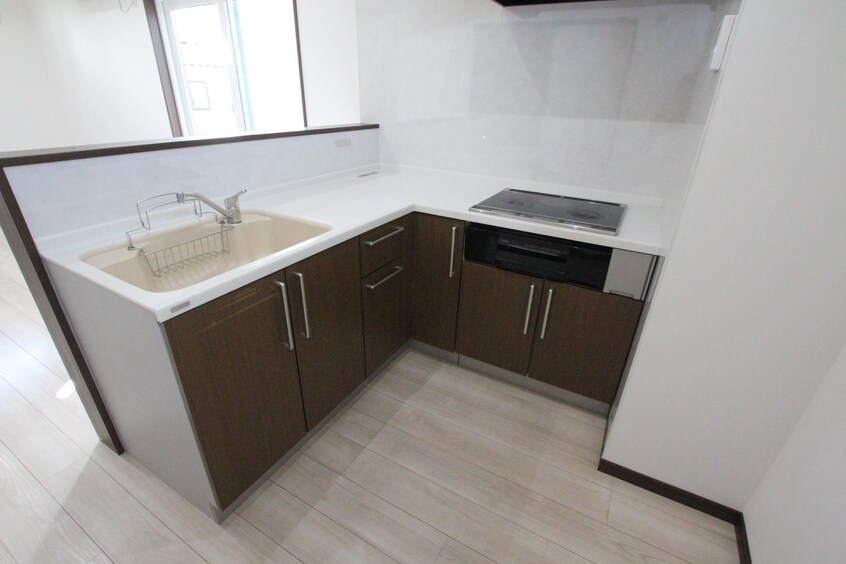  山口テラスハウス　B棟