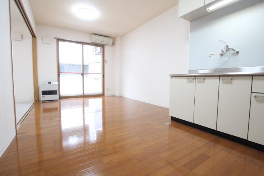 同タイプ反転イメージ ビエナコートN棟