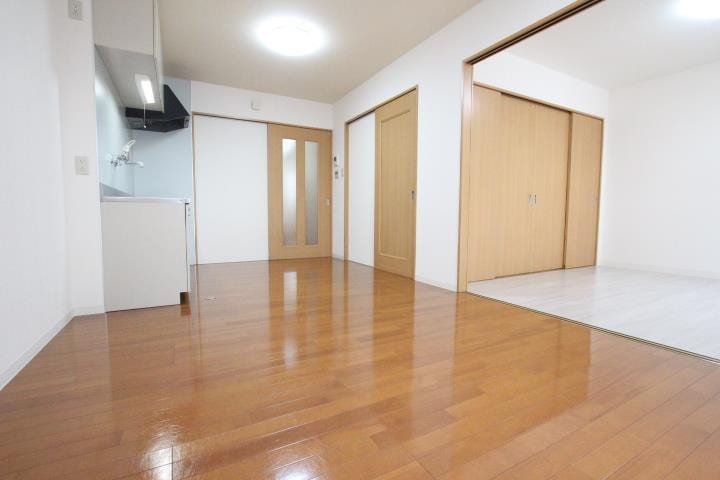 同タイプ反転イメージ ビエナコートN棟