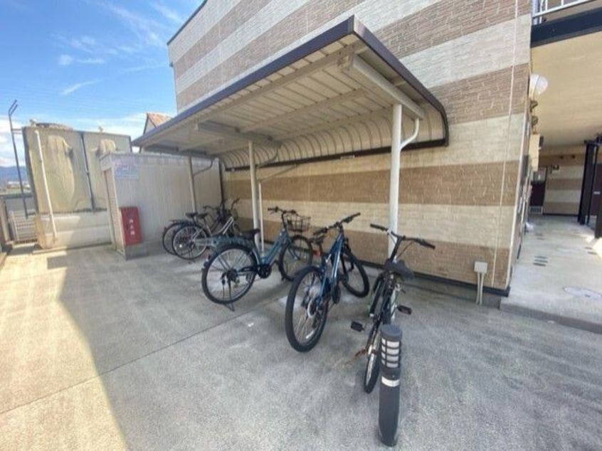  レオパレス西小田