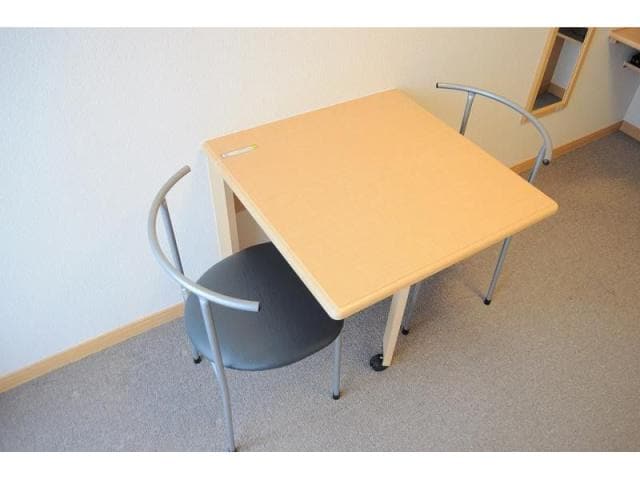  レオパレス江月