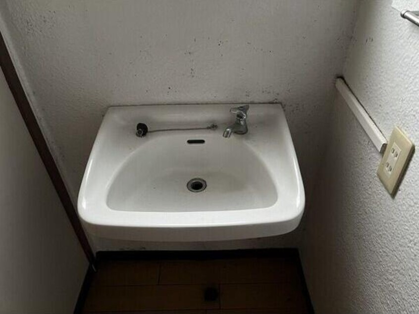  リバーサイドハイツ丸山A