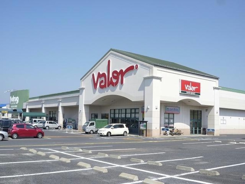 バロー(スーパー)まで1200m サピーレジデンス