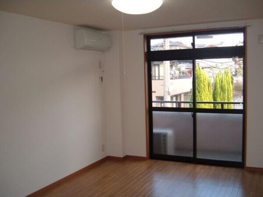  ファミール滝呂