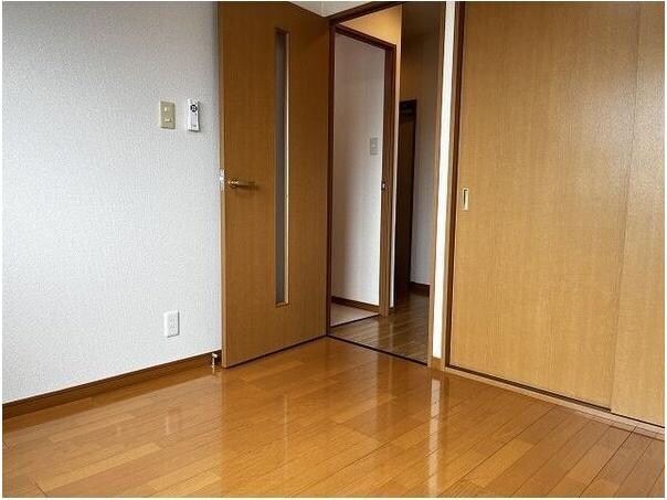  ファミール滝呂