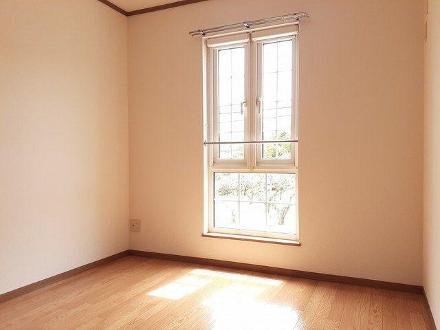  ラルジュ・シャルダン　Ａ棟