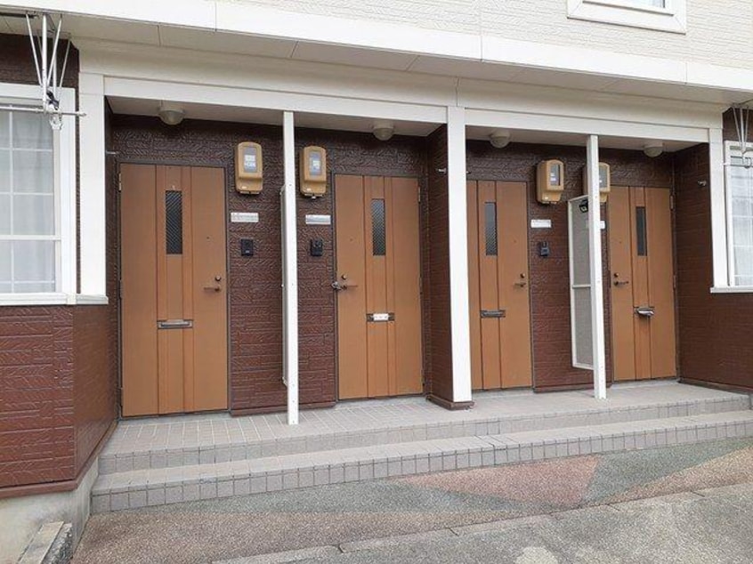  ラルジュ・シャルダン　Ａ棟