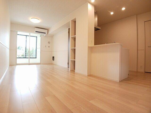  ブルースカイ　Ｂ