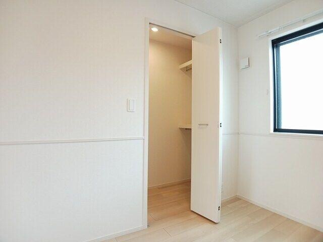  ブルースカイ　Ｂ