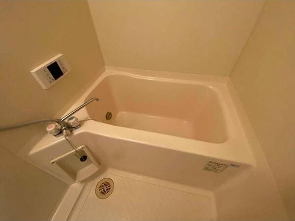  エレガンス生田