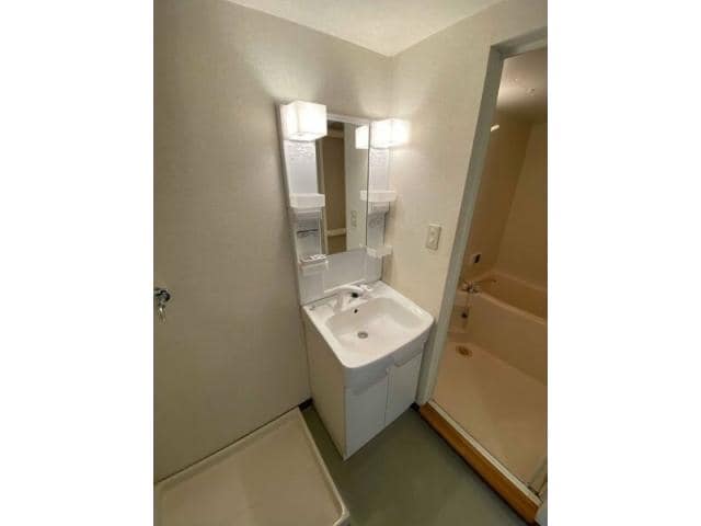  エレガンス生田