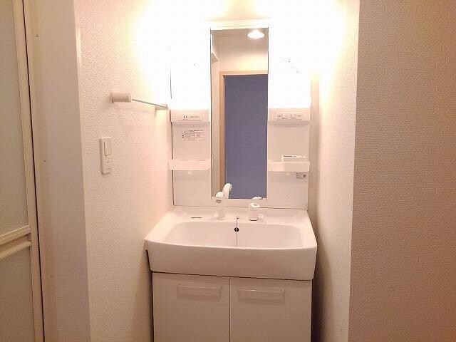  プレジール　大島