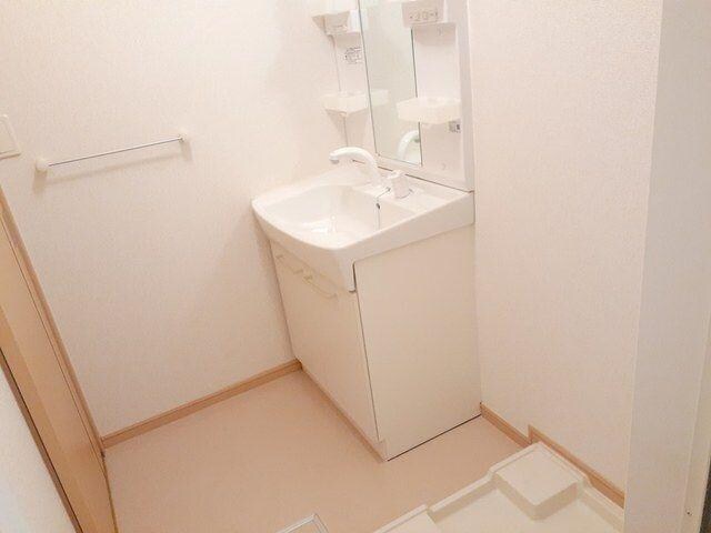  ベル・コリ－ヌ