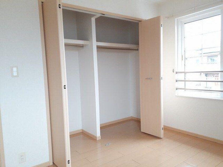  ベル・コリ－ヌ