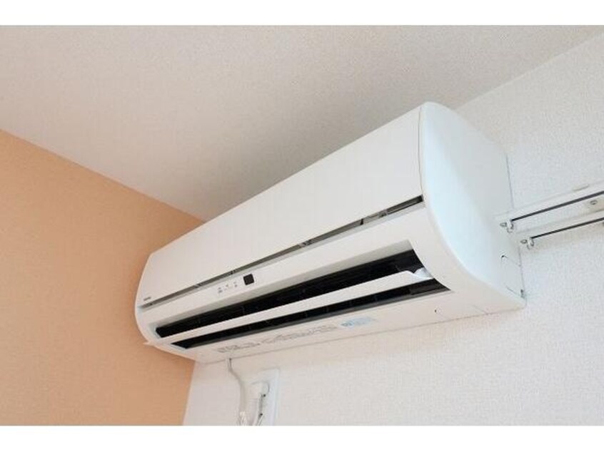  ボンド　ハウス