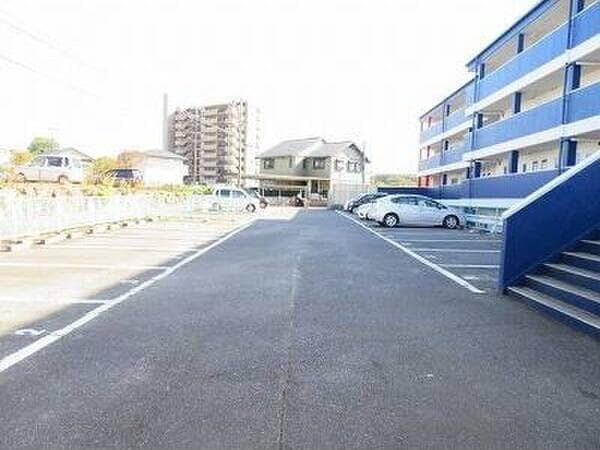  グランドハイツ徳野