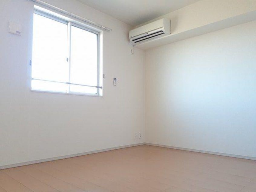  カルダ　カーサ