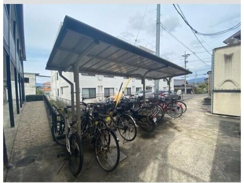  レオパレス大山