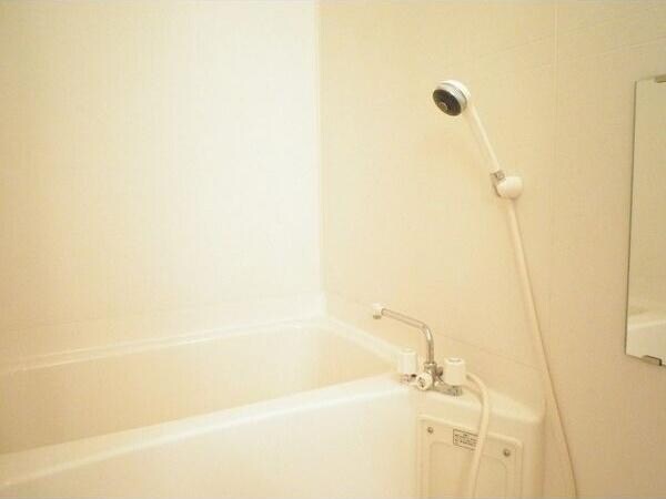  Surplus　レオパレス　A