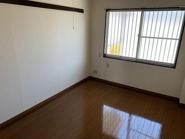  Surplus　レオパレス　A