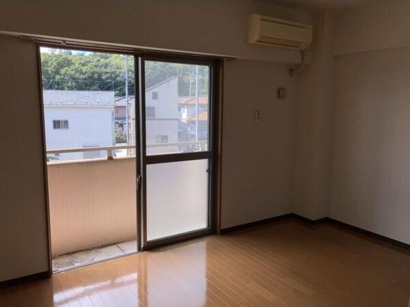  プリミエール松坂