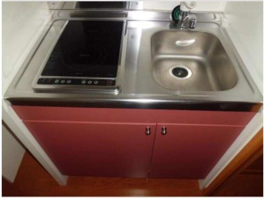  レオパレスローズ