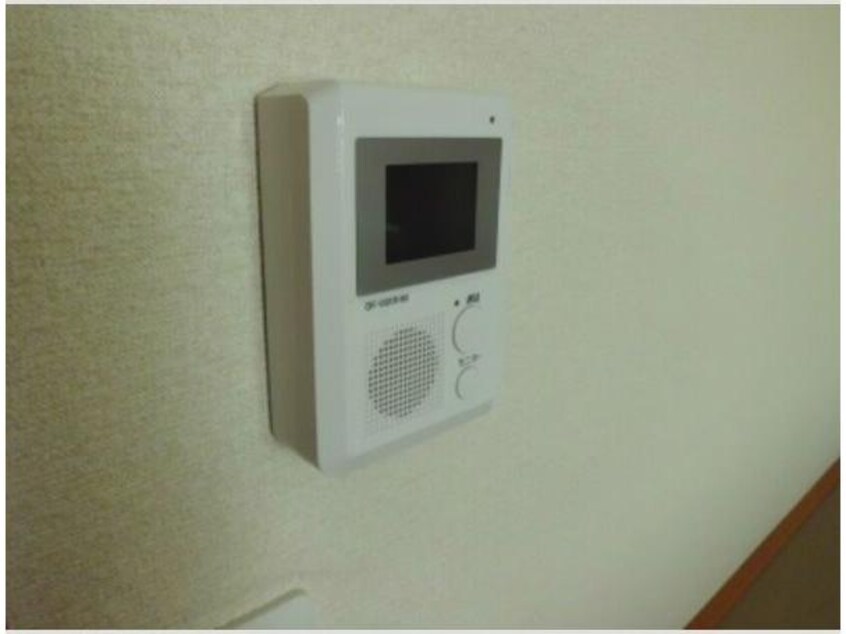  レオパレスローズ