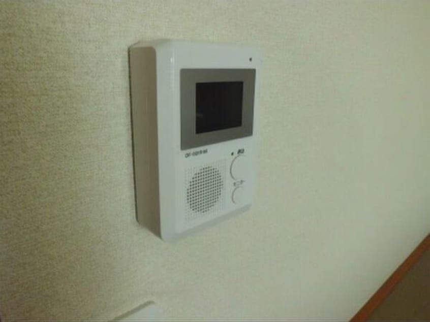  レオパレスローズ