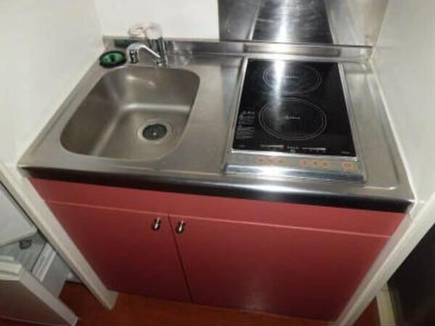  レオパレスラ　シェーヌ可児