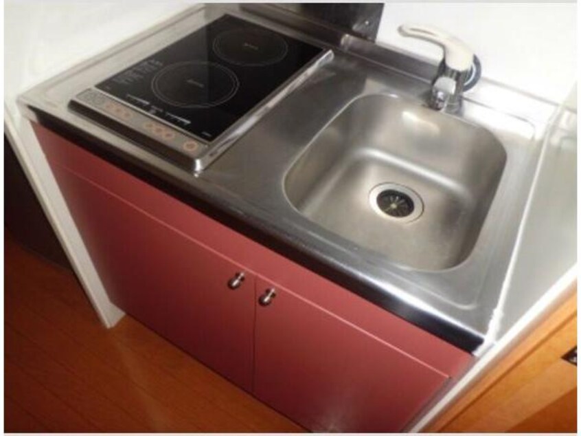  レオパレス芳菫閣Ⅲ