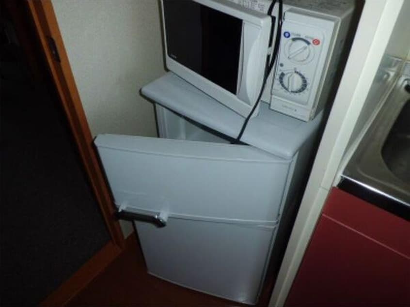  レオパレスロベリア