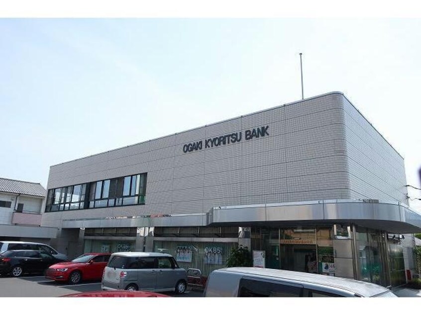 大垣共立銀行(銀行)まで950m プリムローズＴＫ