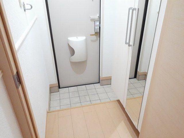  ストロベリーハウス　Ｃ