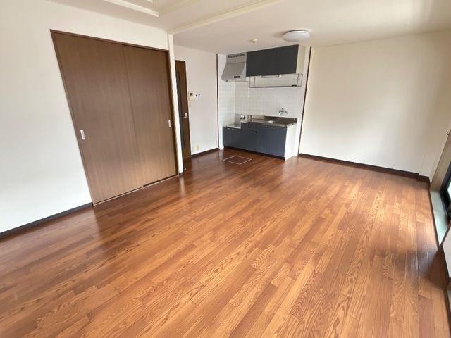  ロイヤルハイムミエ