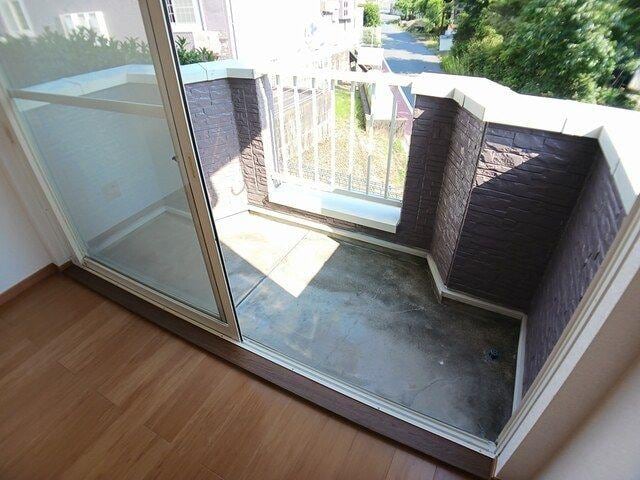  メゾンマルベリーＢ棟