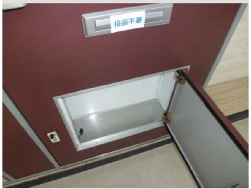  レオパレスラピス