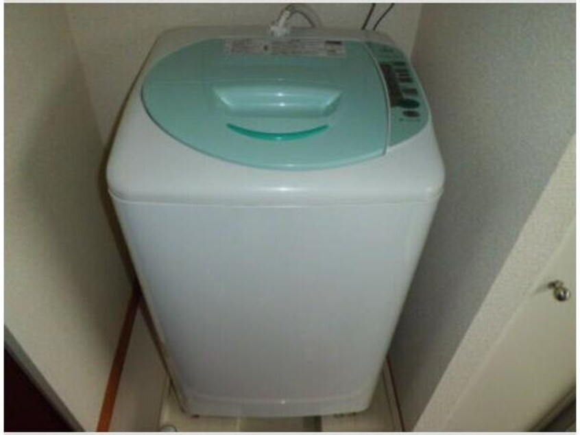  レオパレスラピス