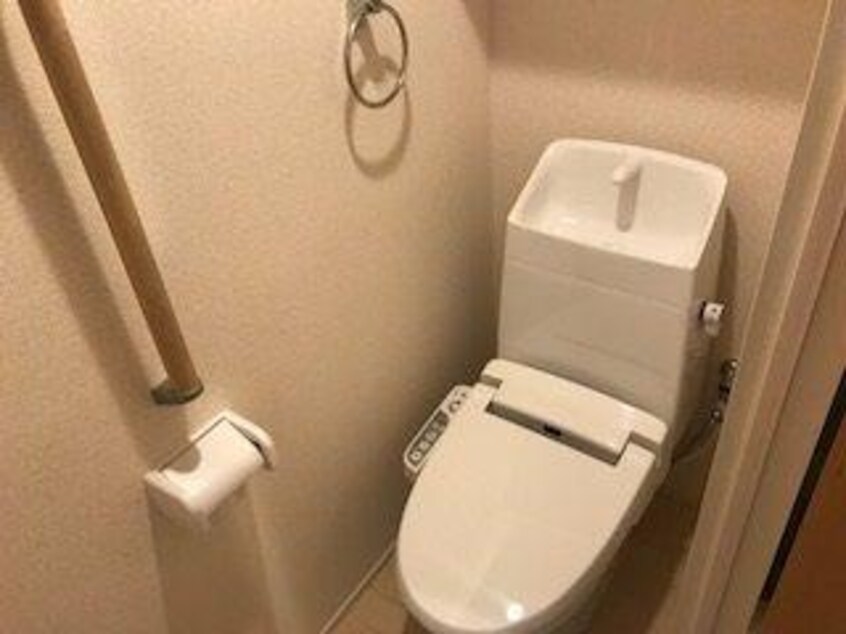  クレイノコスモ