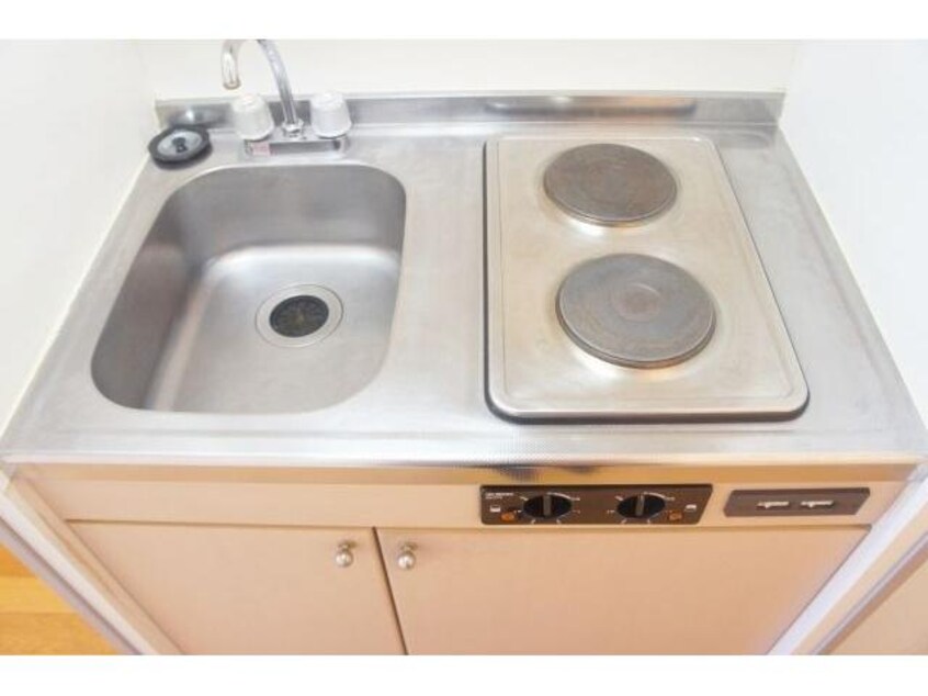  レオパレスベルヴィ北丘